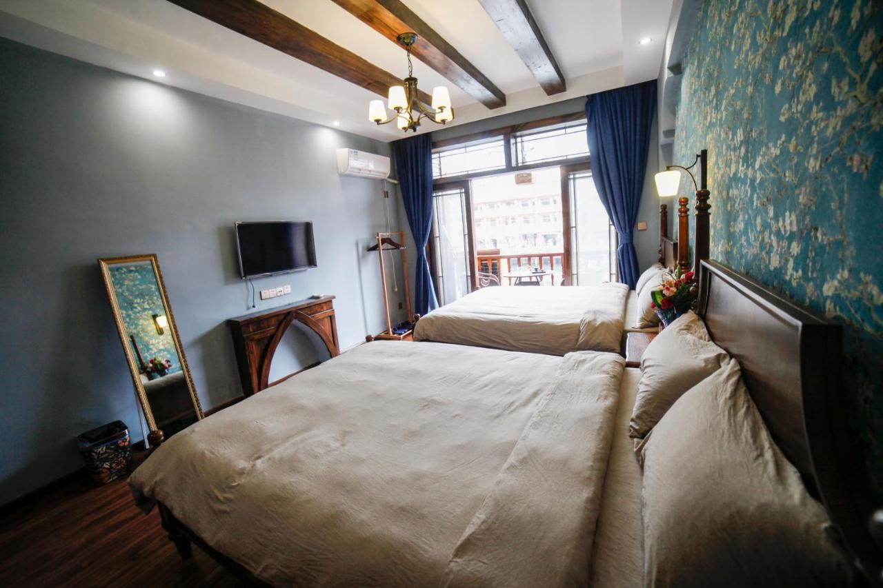 Flower Time Inn Phượng Hoàng cổ trấn Ngoại thất bức ảnh
