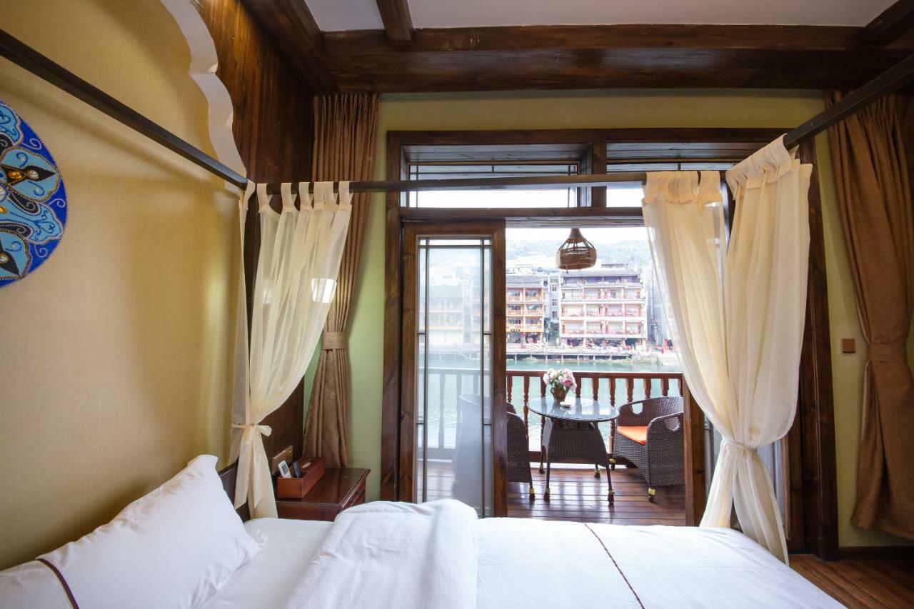Flower Time Inn Phượng Hoàng cổ trấn Ngoại thất bức ảnh