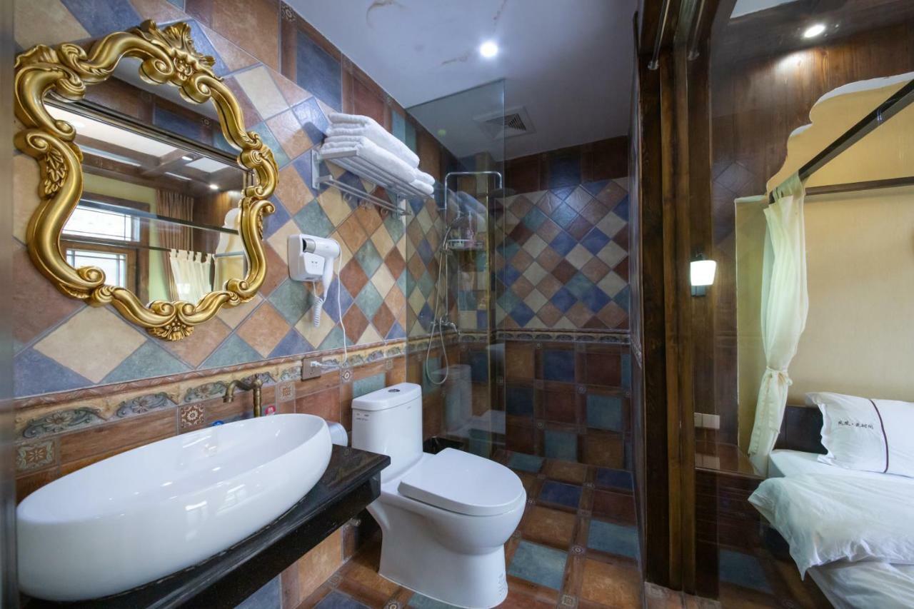 Flower Time Inn Phượng Hoàng cổ trấn Ngoại thất bức ảnh